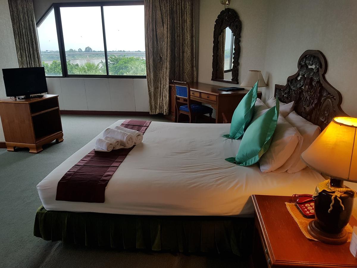 Royal Mekong Riverside Hotel Nong Khai Esterno foto