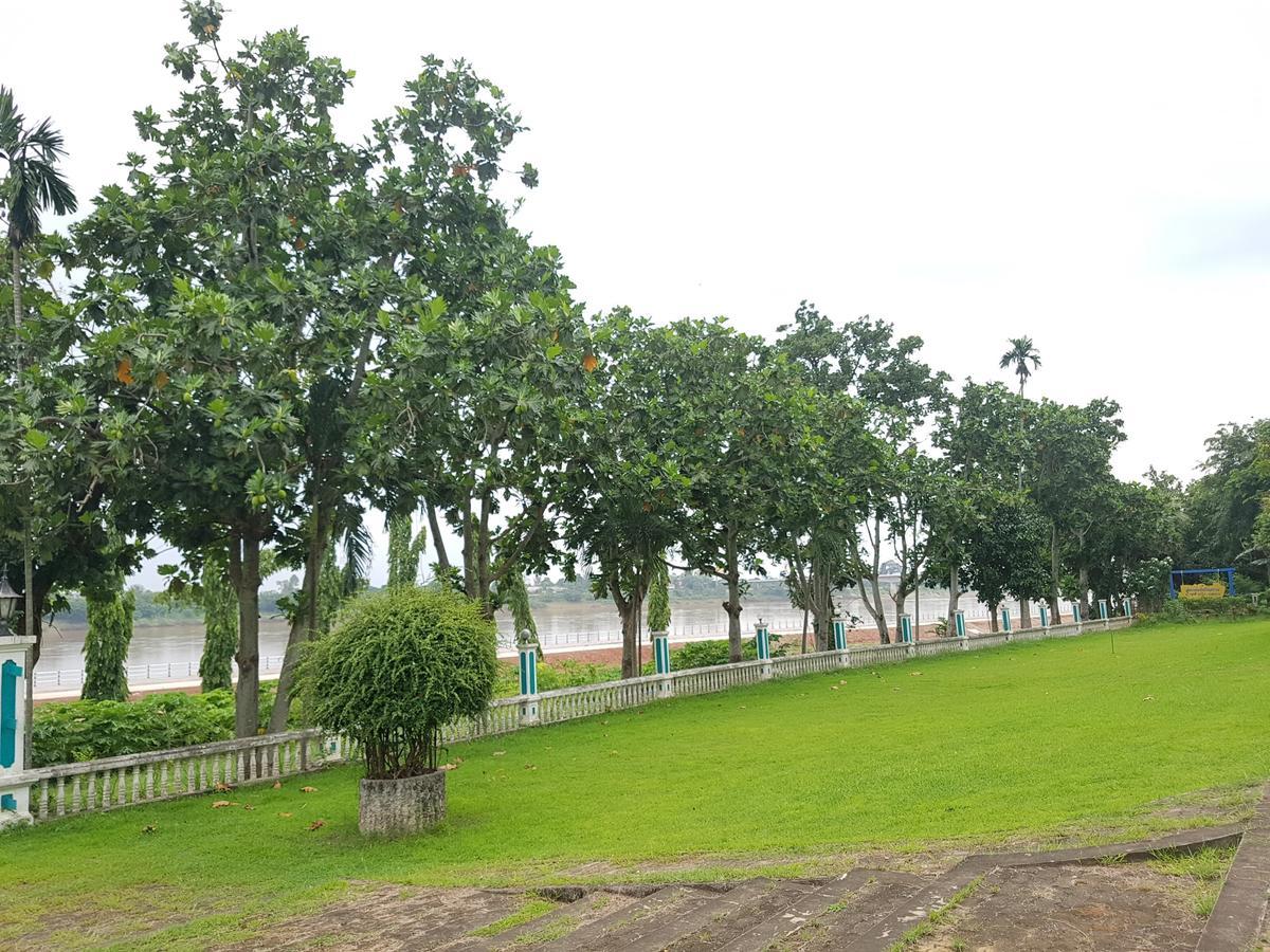 Royal Mekong Riverside Hotel Nong Khai Esterno foto