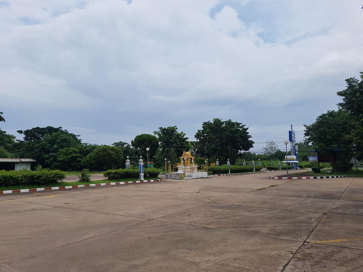Royal Mekong Riverside Hotel Nong Khai Esterno foto